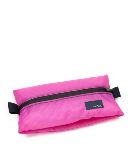 TRAVEL POUCH